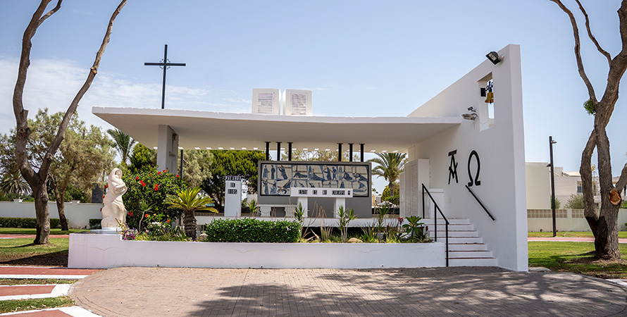 La Iglesia de los Vientos - Roquetas de Mar - Roquebus
